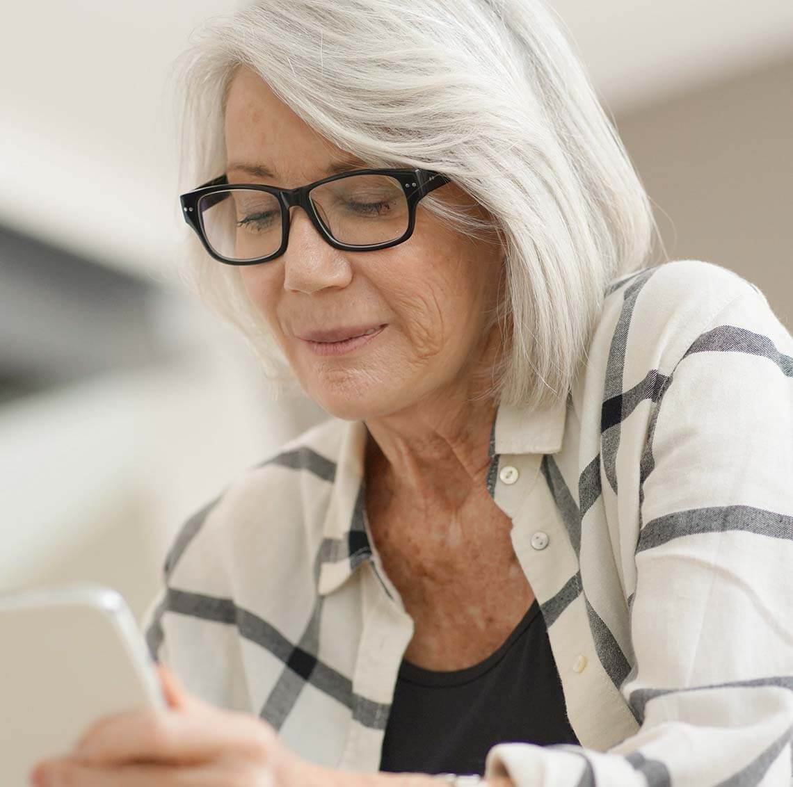 Woman on Mobil Phone
