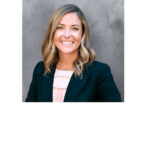 Jennifer Larmann Headshot